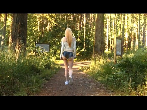 ❤️ Falleg kona hreyfir sig hægt, ekki nektarmyndband ️ Slúður á is.niceporn-tv.ru ❌